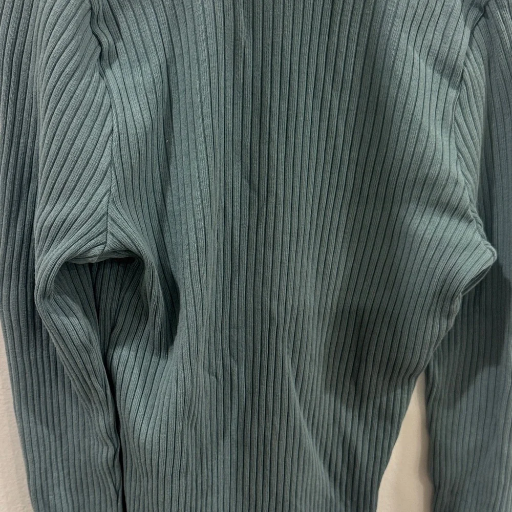 Citizens Of Humanity Ribbed V-Neck Button Cardigan in Dusty Teal - Picture 8 of 16